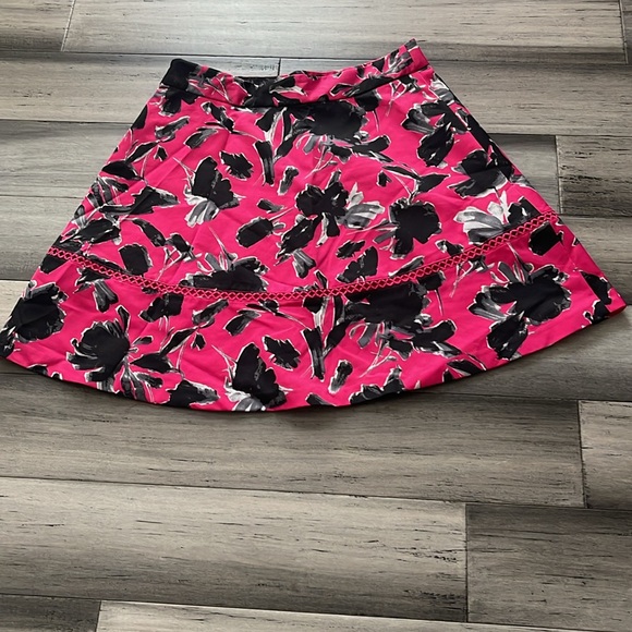 IMNYC Issac Mizrahi  Embroidered Flare Skirt Women’s Size 14 - Picture 3 of 7